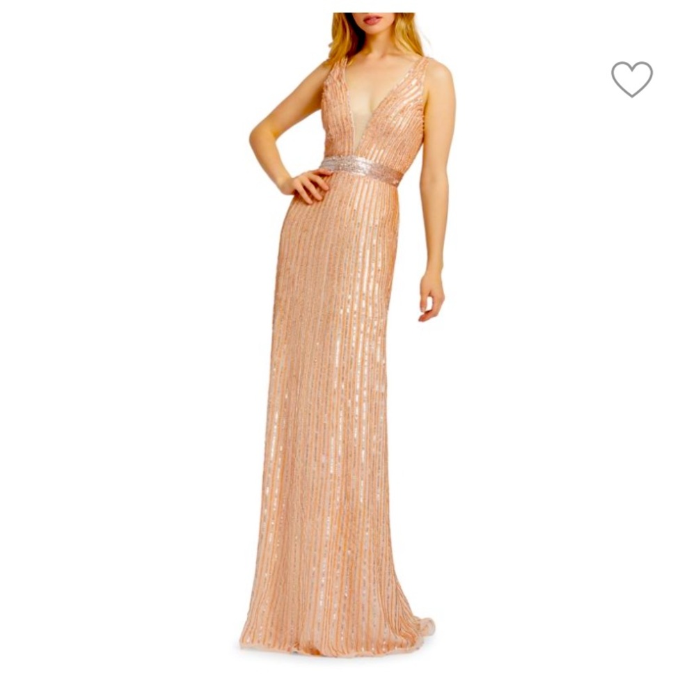 Mac Duggal Blush Plunging V-neckline 4711